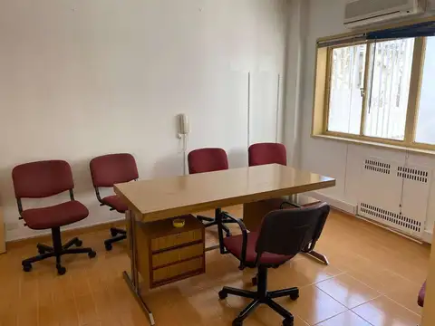 Oficina en Alquiler en Microcentro, $ 450.000