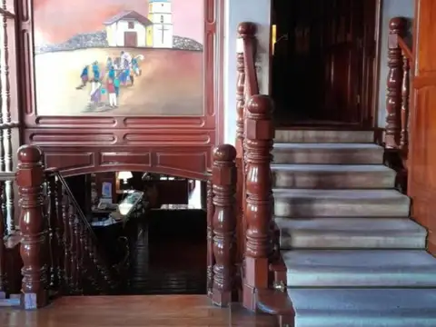 Hotel en Venta 40 años