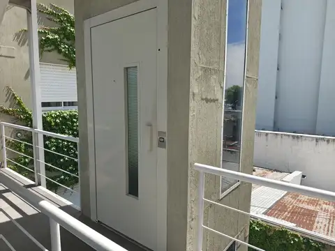 avenida 66 1000, Piso 2