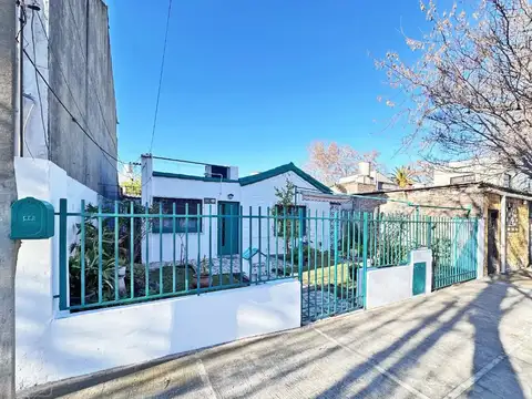 128- PASAJE PELUFFO 2200