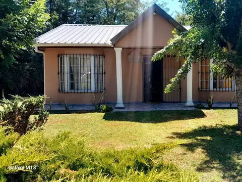 VENTA-CASA C/PARQUE 1400m2 Y PILETA-CHASCOMÚS