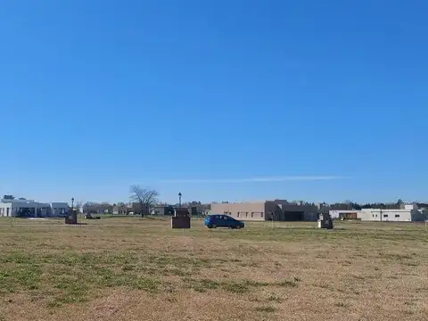 Terreno en Venta 24  mts Frente