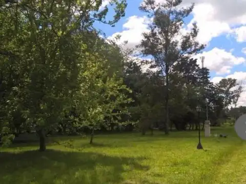 Almirante Brown al 700