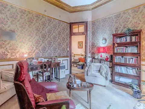 Fray Luis Beltrán 300