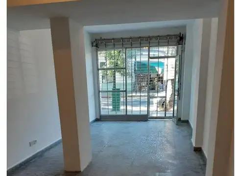 Av. Alvarez Jonte 2600, Piso PB