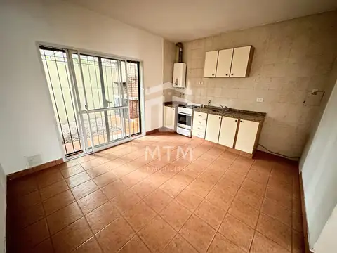 Depto Tipo Casa en Venta en La Florida, USD 65.000