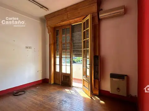 Oficina en Alquiler 40 años