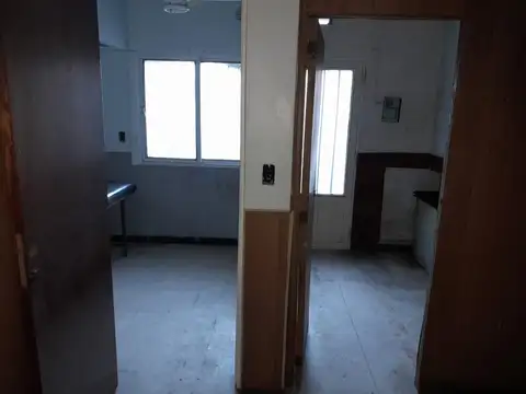 Lagos 5526, inmueble ideal uso comercial, institutos, oficinas, clínicas 481-5308