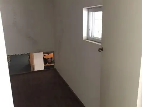 Rivadavia e/ Dorrego y Tomas Guido