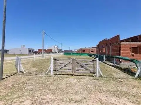 Terreno en Venta en Domselaar, USD 9.500