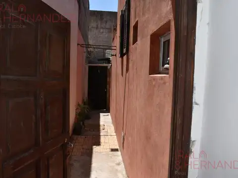 CASA EN VENTA MATADEROS RESIDENCIAL – CABA - A REMODELAR