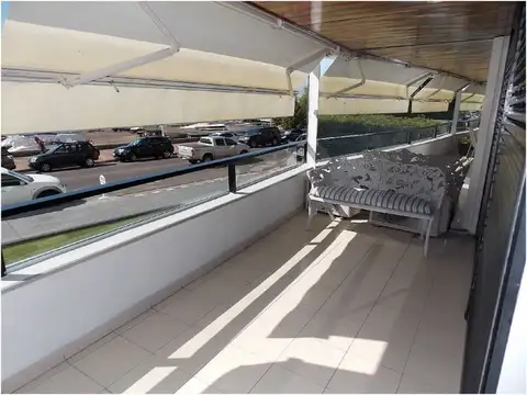 Departamento 4 ambientes con 3 baños