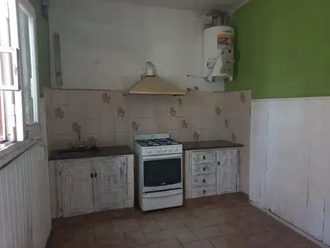 Casa Cèntrica En Venta, General Las Heras