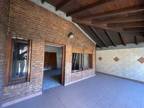 Casa en Alquiler de 2 dormitorios