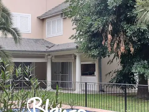 Casa en Venta en La Delfina, USD 325.000