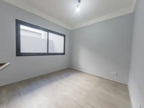 Departamento en Venta en Monte Castro, USD 95.000