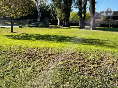 Departamento en Venta en Aparts del Pinazo, USD 120.000