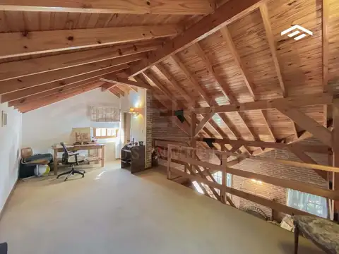 Casa en Venta Echeverria del Lago - 4 amb + piscina