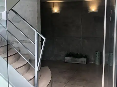 Oficina en Alquiler 8 años