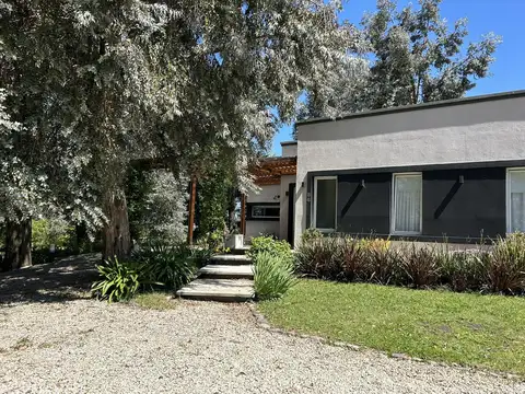 CASA DE CATEGORÍA BARRANCAS DE SAN BENITO