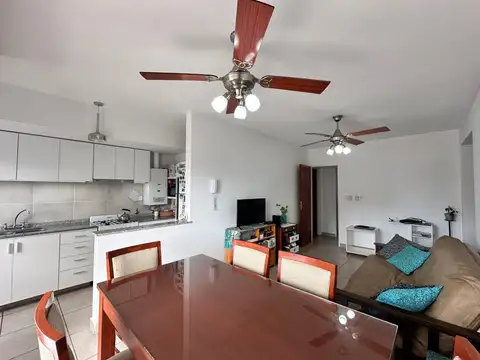 Departamento 3 dormitorios en venta en Lourdes