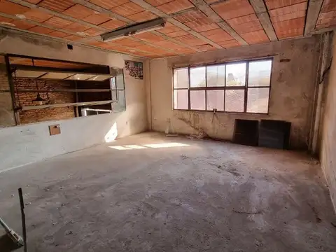 Galpon en Venta en Alvear, USD 75.000