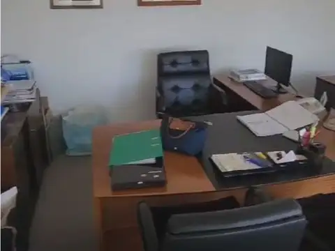 Oficina en Alquiler al Norte