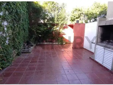 Calle 3 entre 77 y 78 2200, Piso 0