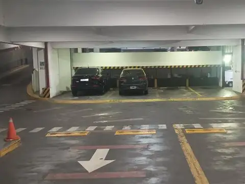 Cochera en venta - 18Mts2 - Balvanera