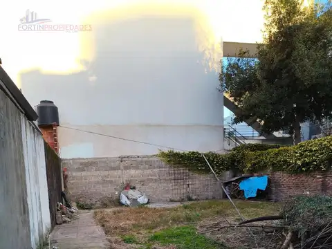 Terreno en  venta 37 y 27 La Plata
