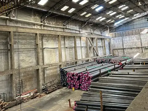 Galpon en Alquiler 112  mts Fondo