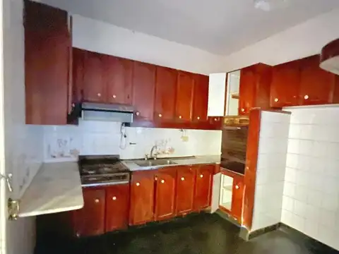 Casa en Alquiler con 1 cochera