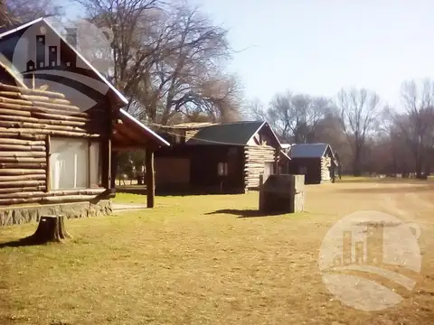 Complejo de 6 cabañas 2*