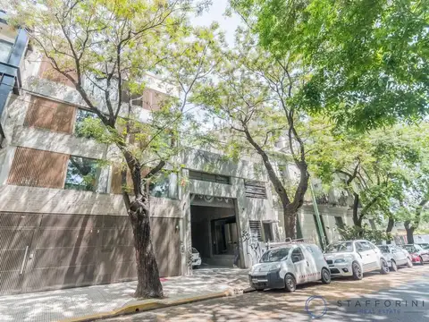 Moderna oficina comercial de 2 plantas libres con patio Venta en Palermo Soho