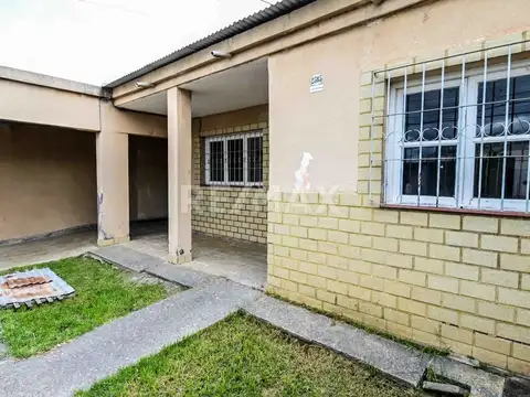 Casa en Venta en Barrio El Tribuno, USD 75.000