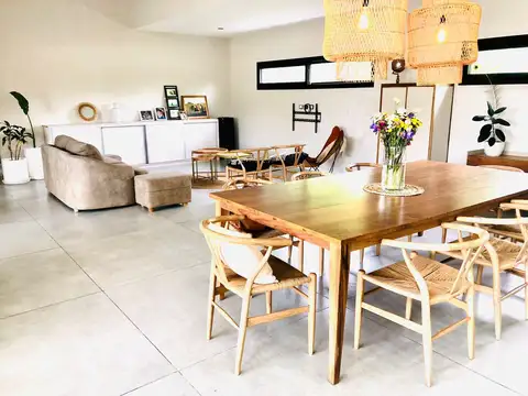 Casa en Alquiler en Haras Santa Maria, USD 2.300