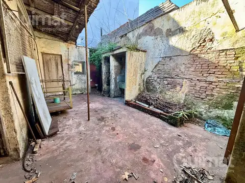 Local en Venta 90 años