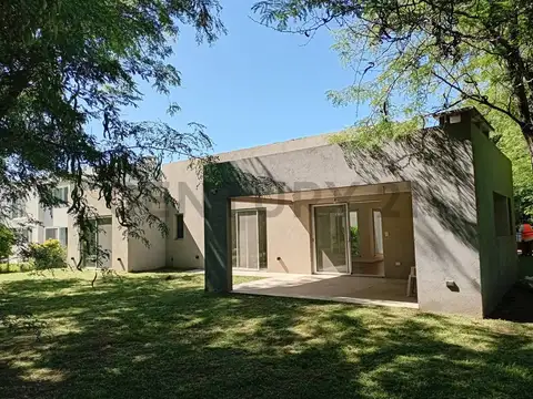 Casa en venta en San Matias, Escobar 5 ambientes A ESTRENAR