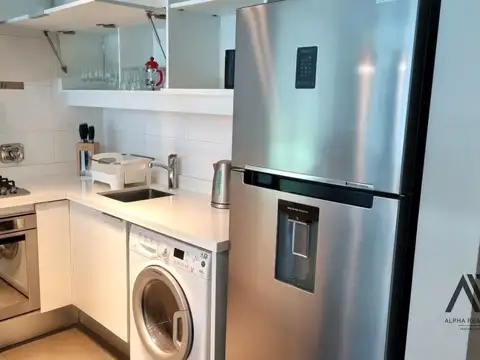 Venta De Amplio Apartamento 1 Dormitorios + Garaje Y Box  Edificio Forum