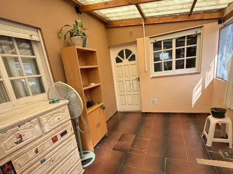 Venta PH 3 ambientes en Planta Alta a la calle