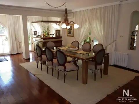 Casa en Alquiler Temporal de 4 dormitorios