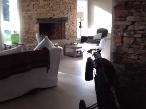 Casa en Venta en Miramar, USD 360.000