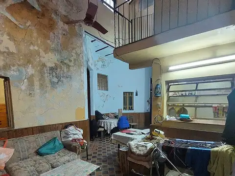 Depto Tipo Casa en Venta de 5 dormitorios