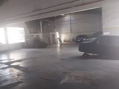 Venta - Espectacular Predio en 3 Plantas - Múltiples Destinos Cup. Cub. - 3700 M2