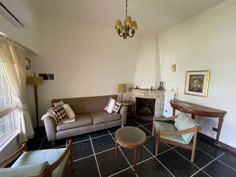 Casa en Venta en El Palomar, USD 138.000
