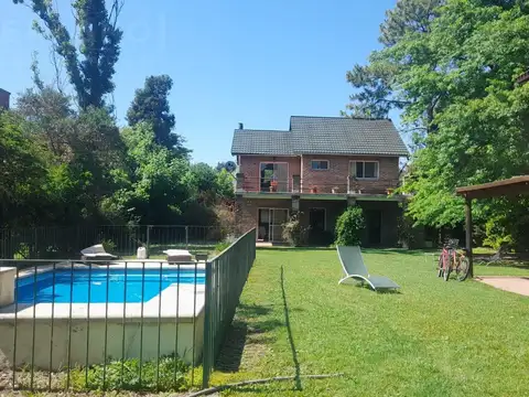 Venta casa en Los Quinchos Club de Campo, Pilar