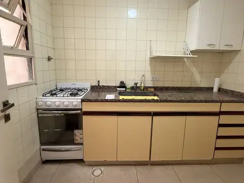 Departamento en Alquiler en Balvanera, $ 450.000