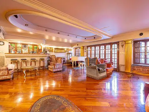 CASA 5 AMBIENTES VENTA PARQUE CHACABUCO PERMUTA