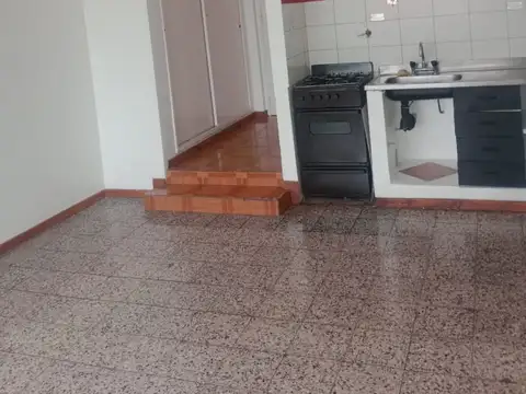 Departamento en Alquiler en Munro, $ 380.000