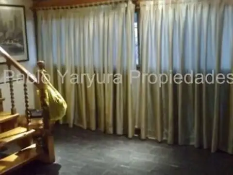 Depto Tipo Casa 4 ambientes con 2 baños